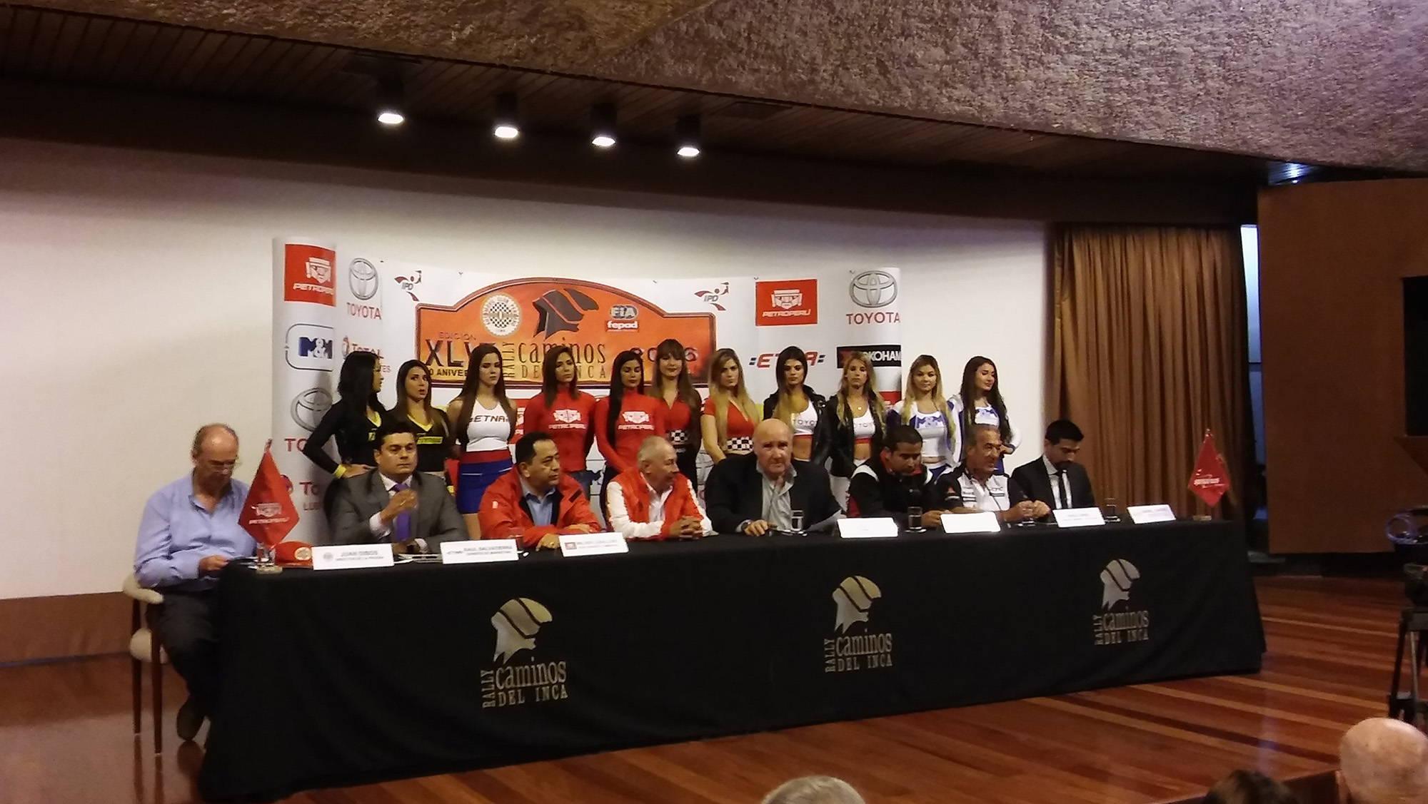 Conferencia Caminos del Inca