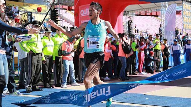 Pacheco gana 15K de Quito