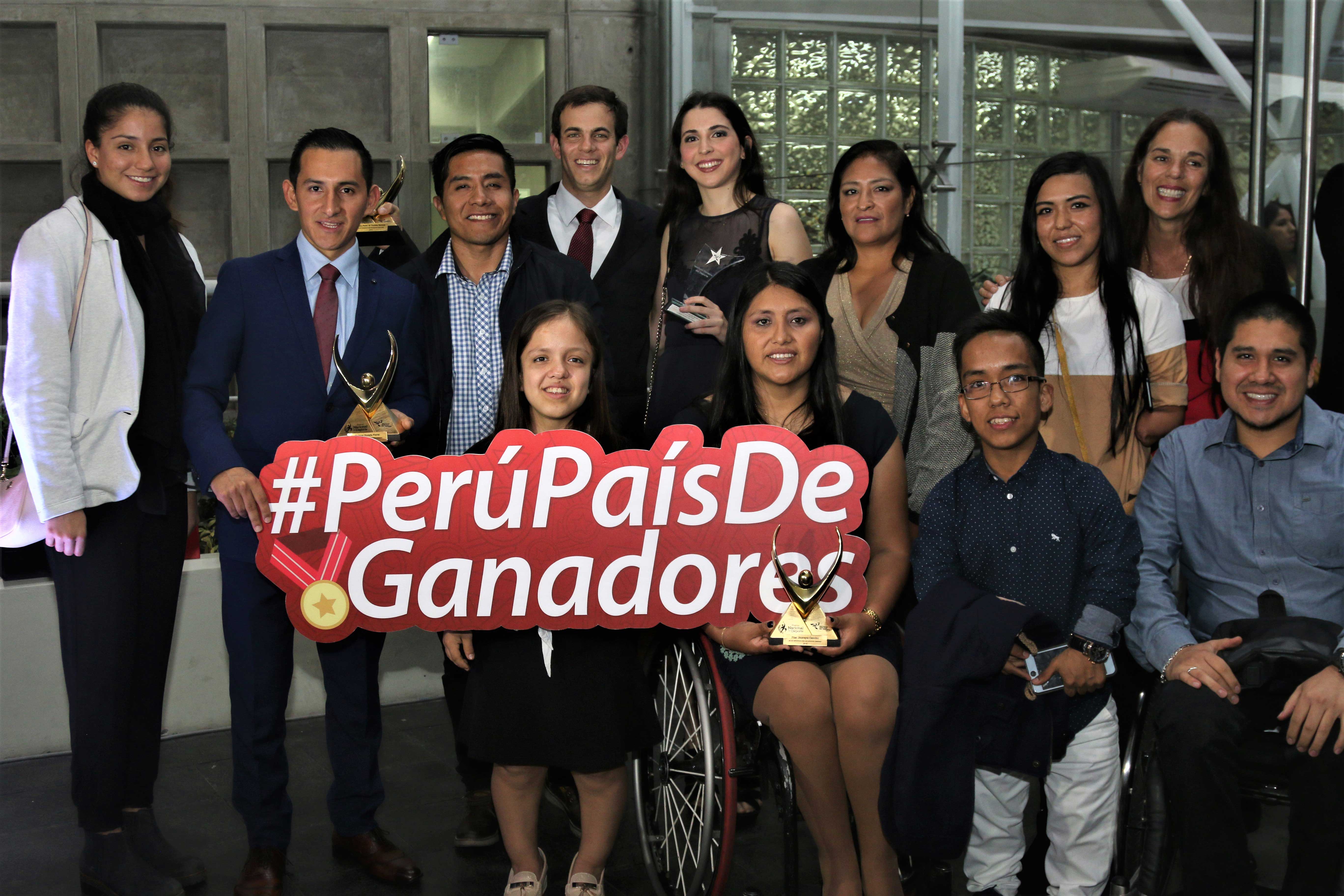 los para deportistas con lucha villar presidenda de la asociación nacional paralímpica del perú