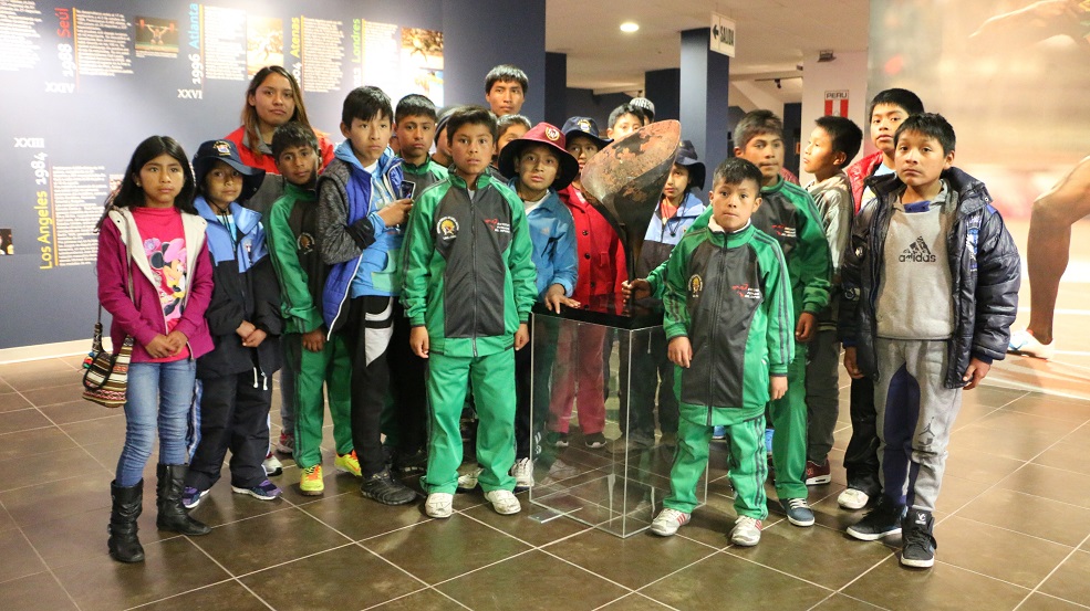 luchando 1