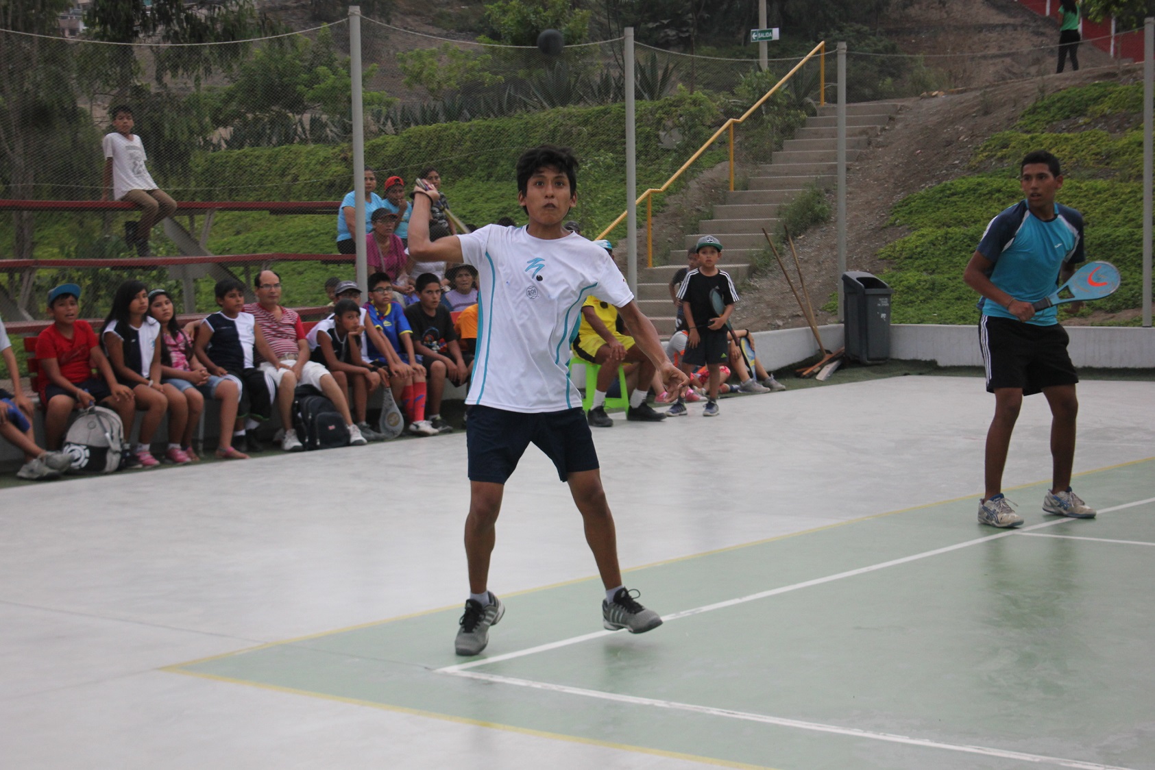 fronton2