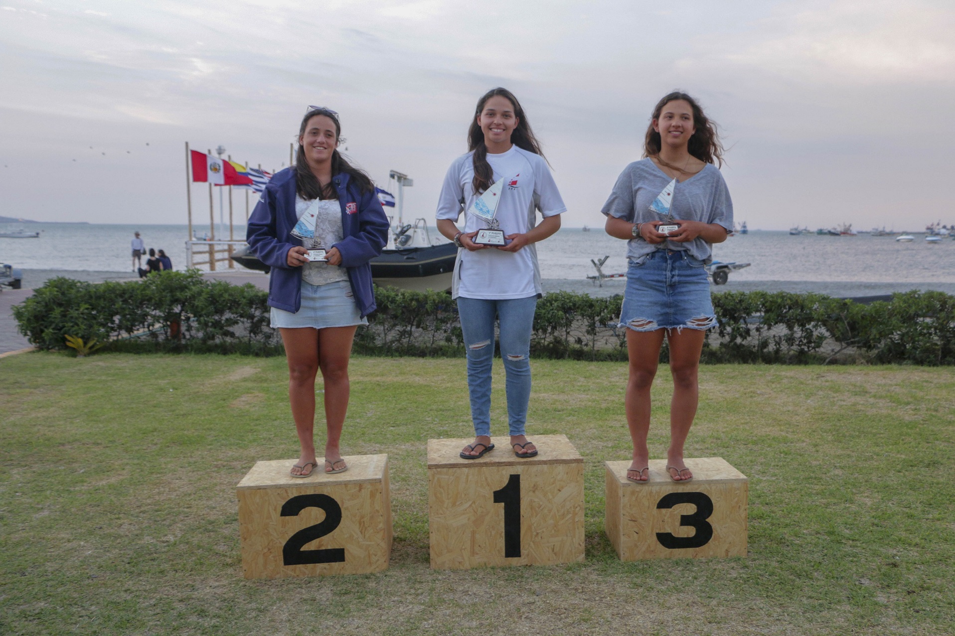paracas 4
