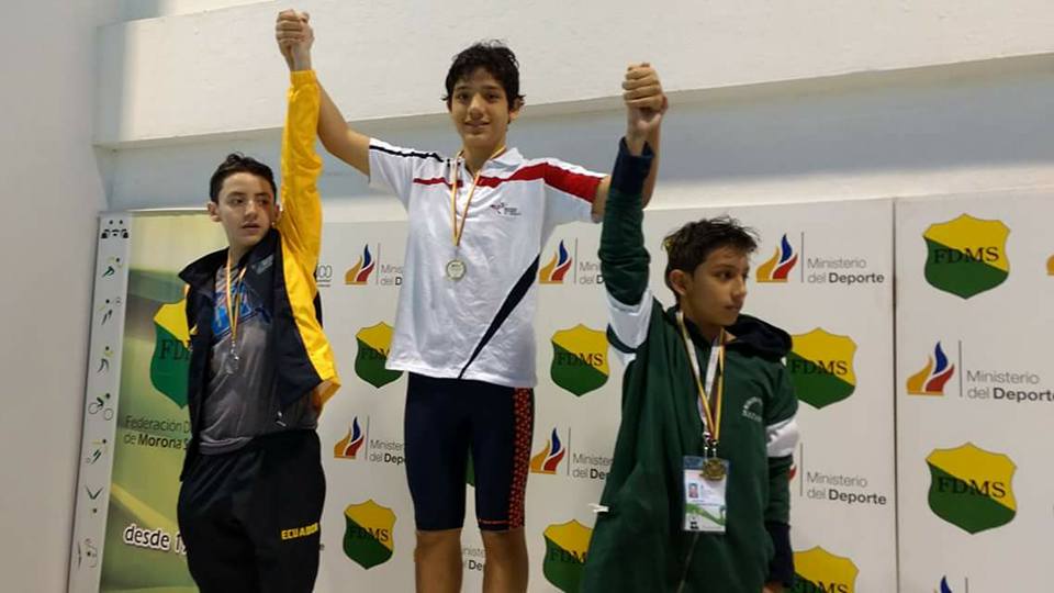 peru logro medallas en la natacion