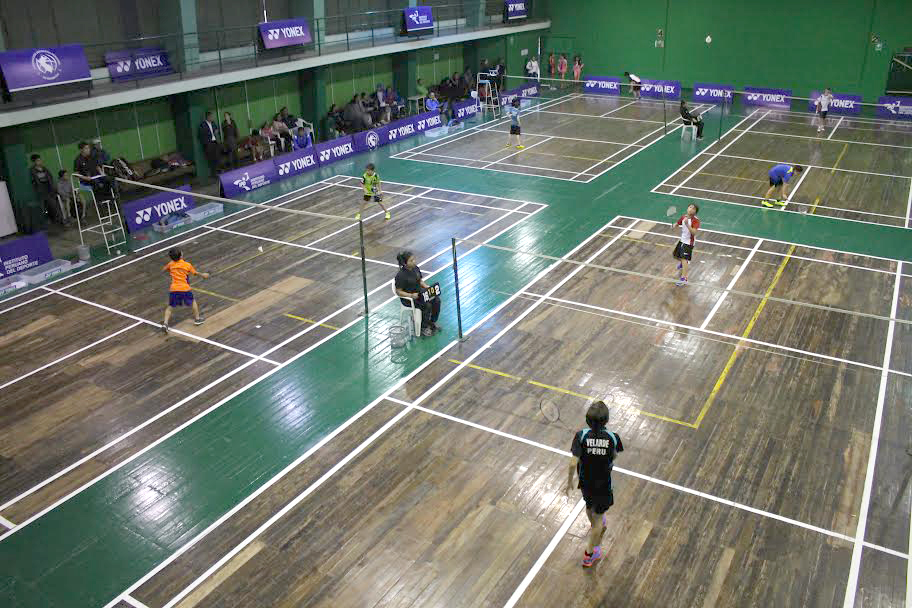 se inicio torneo de badminton