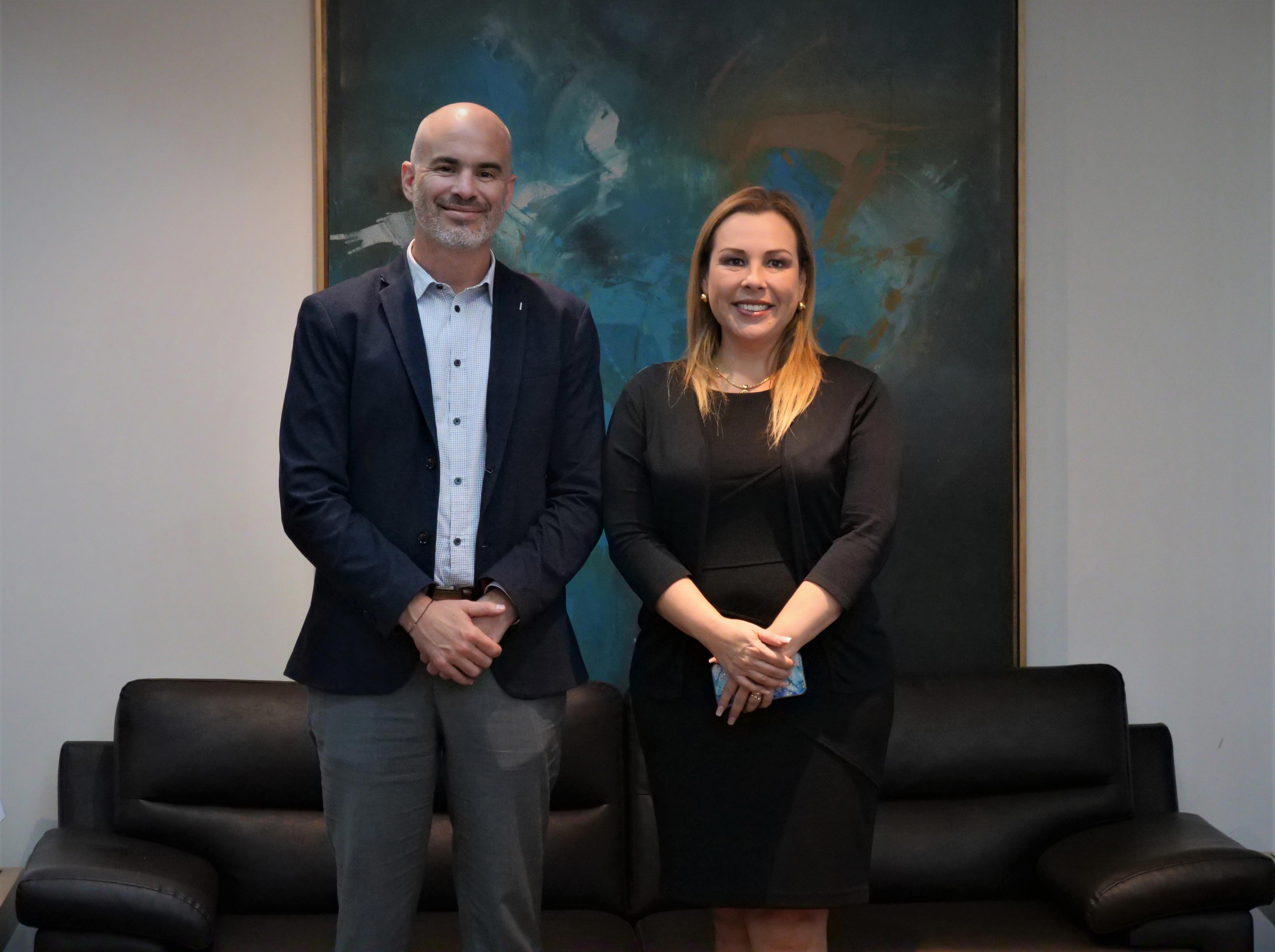 suoto y la presidenta de essalud